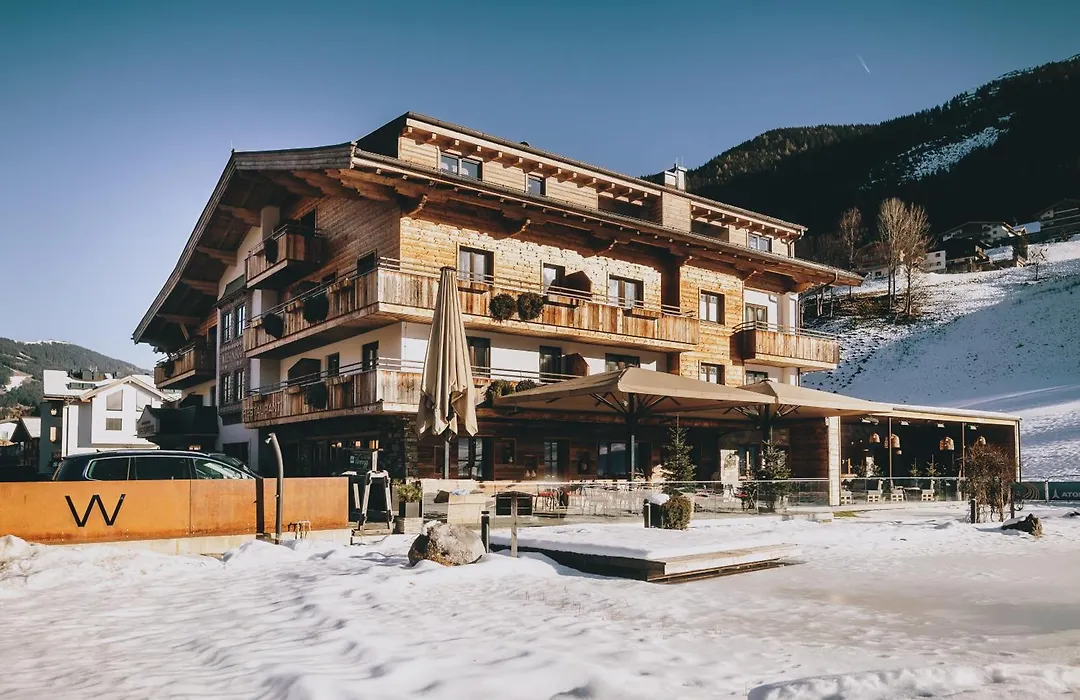 Ski & Bike Hotel Wiesenegg-1