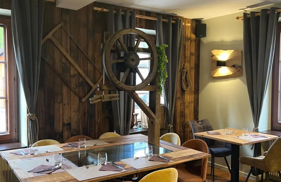 Hôtel Restaurant Valneige-1