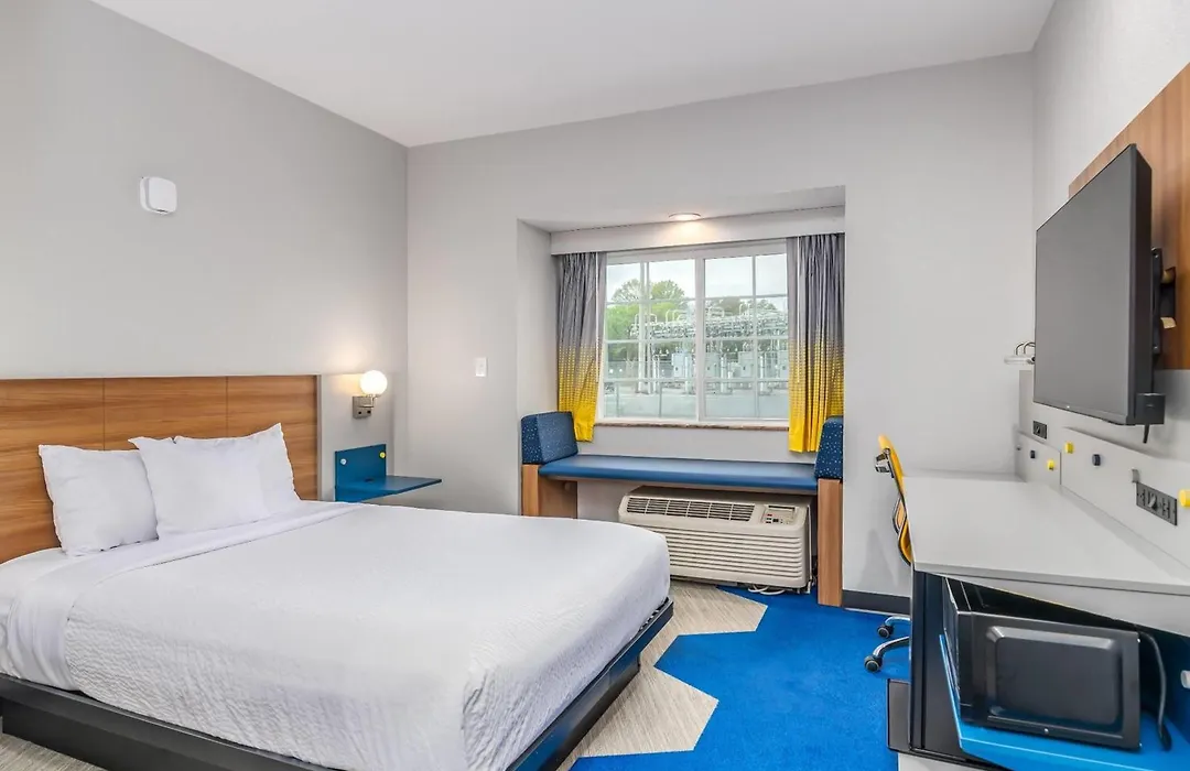 Microtel Inn & Suites By Wyndham Montgomery-1