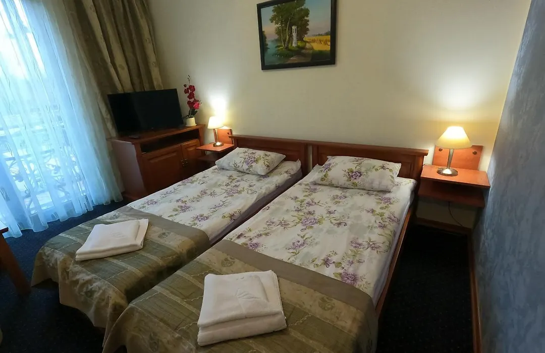 Hotel Spinaker-1
