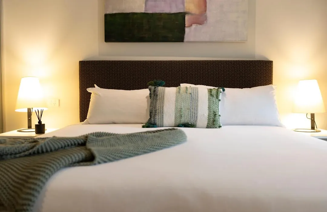 Mainstay Suites Hawthorn-1