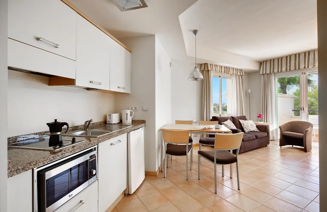 Elviria Hills Living-1
