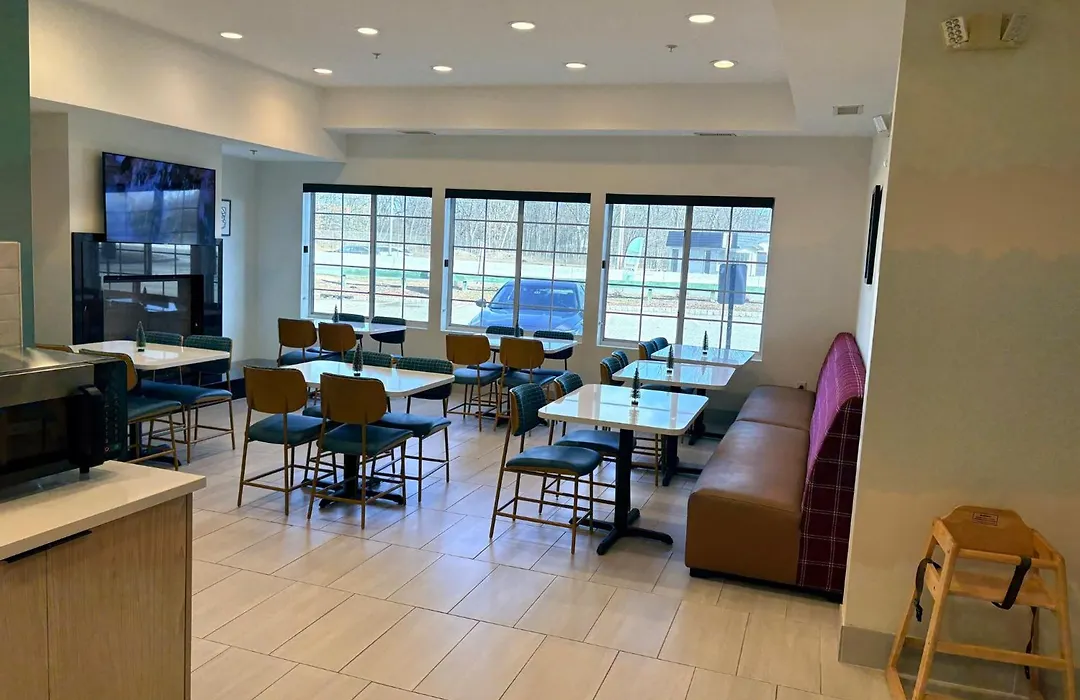 Garner Hotel Mahwah By Ihg-1