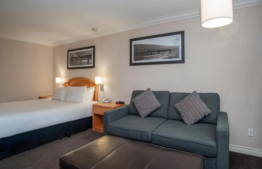 Sandman Hotel Revelstoke-1