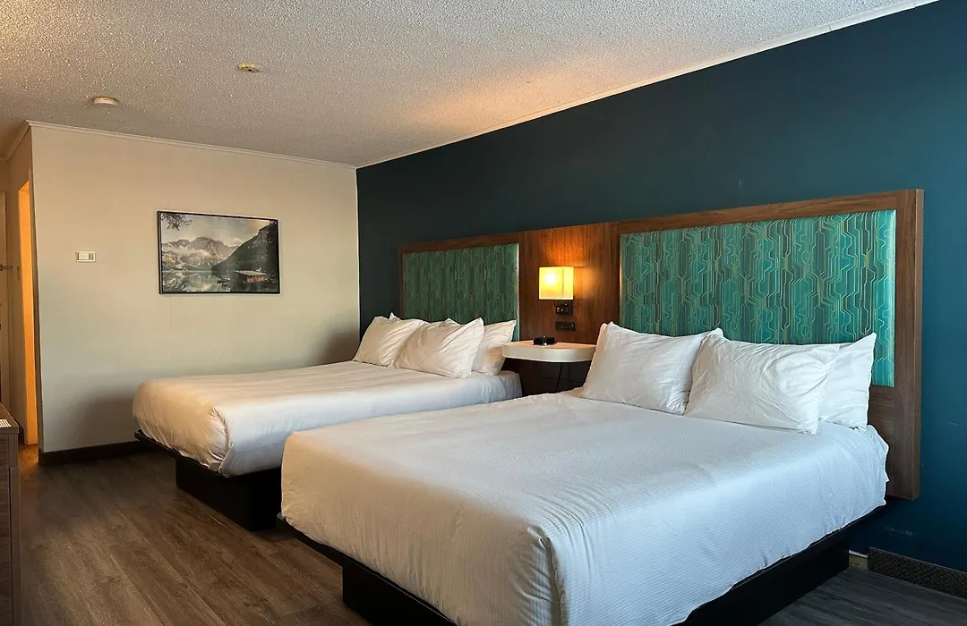 Travelodge By Wyndham Amherst-1