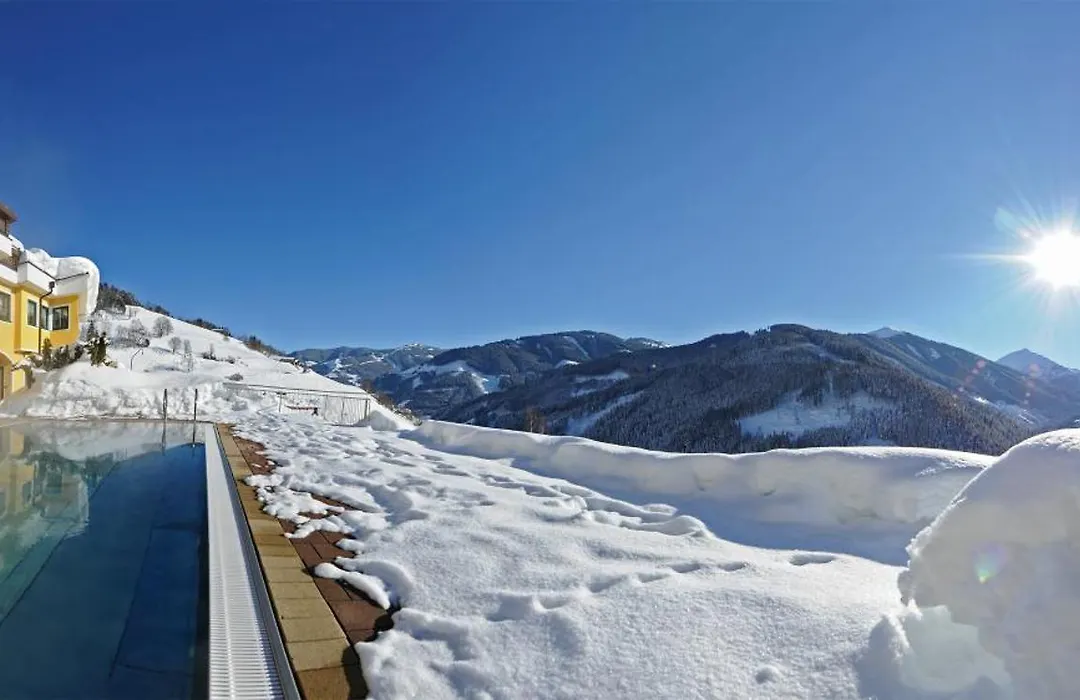Eggerhof mit Panorama Aussicht, inklusive Verwöhnpension und Joker Card-1