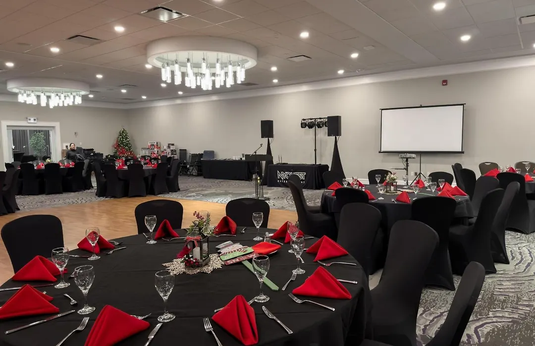 Coast Nisku Inn & Conference Centre-1