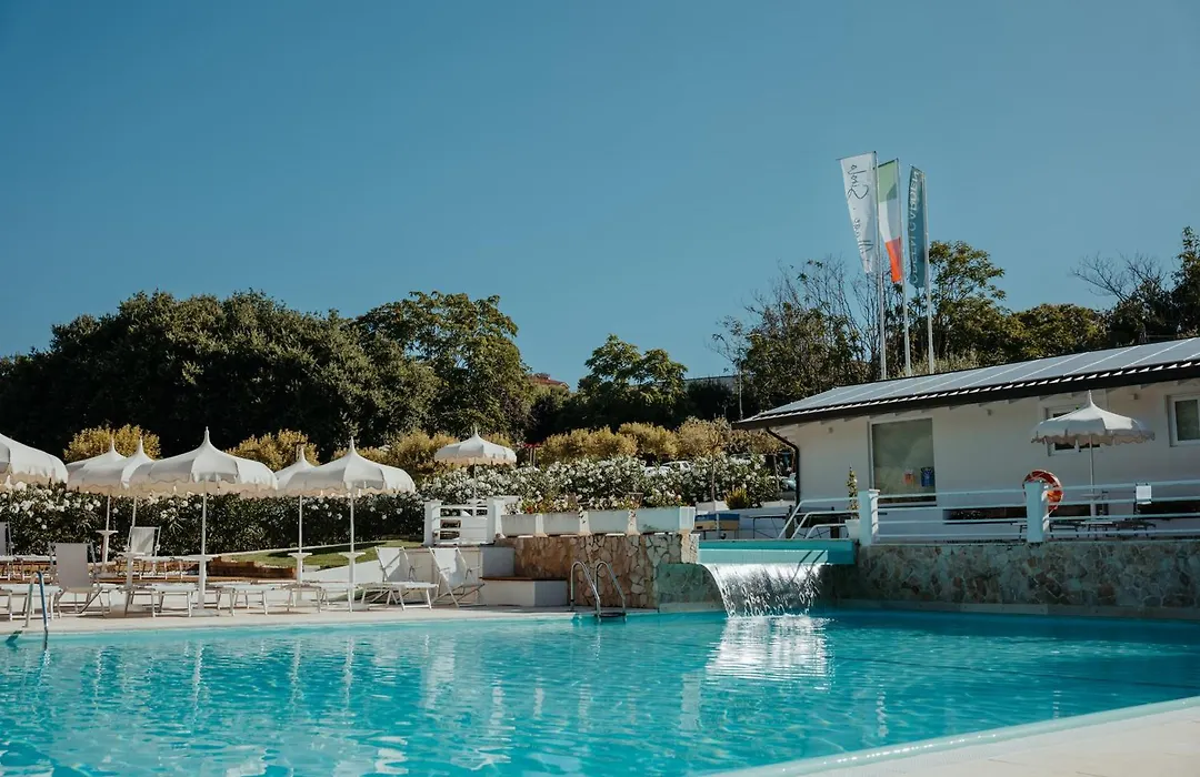 Green Garden Village Con Piscina, Spiaggia Riservata E Parcheggio-1
