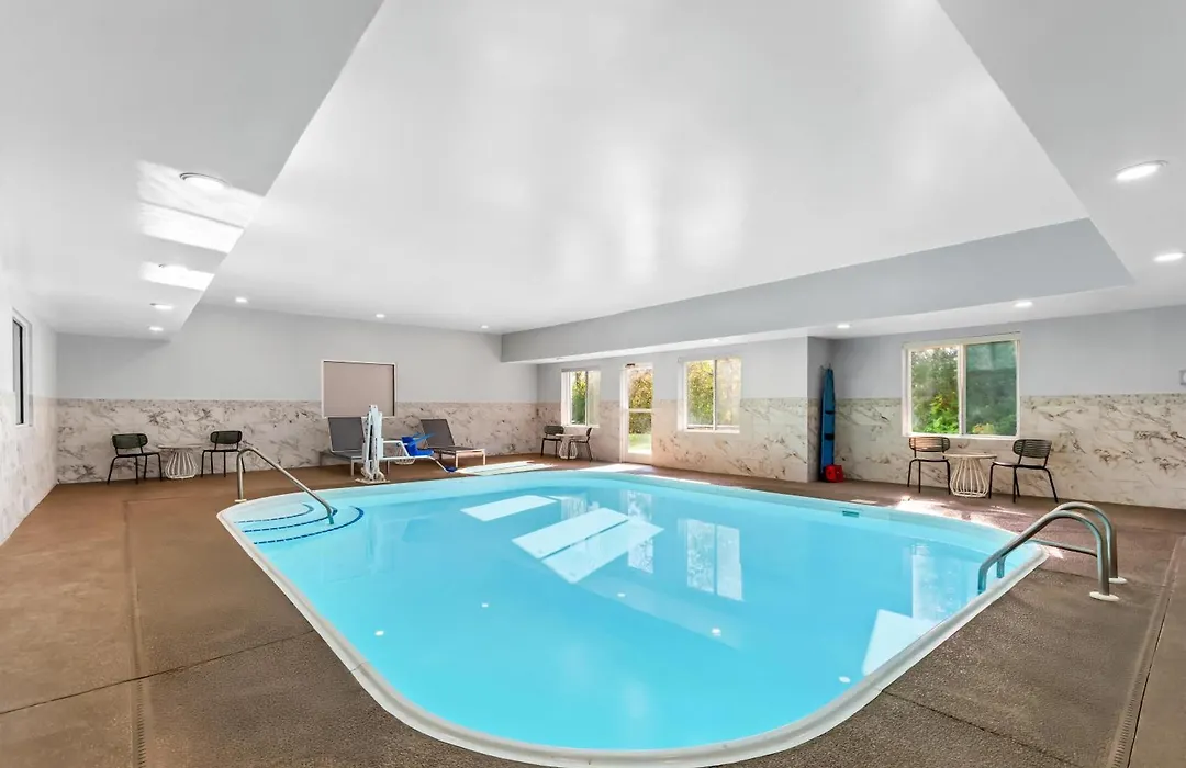 Spark By Hilton La Grange-1