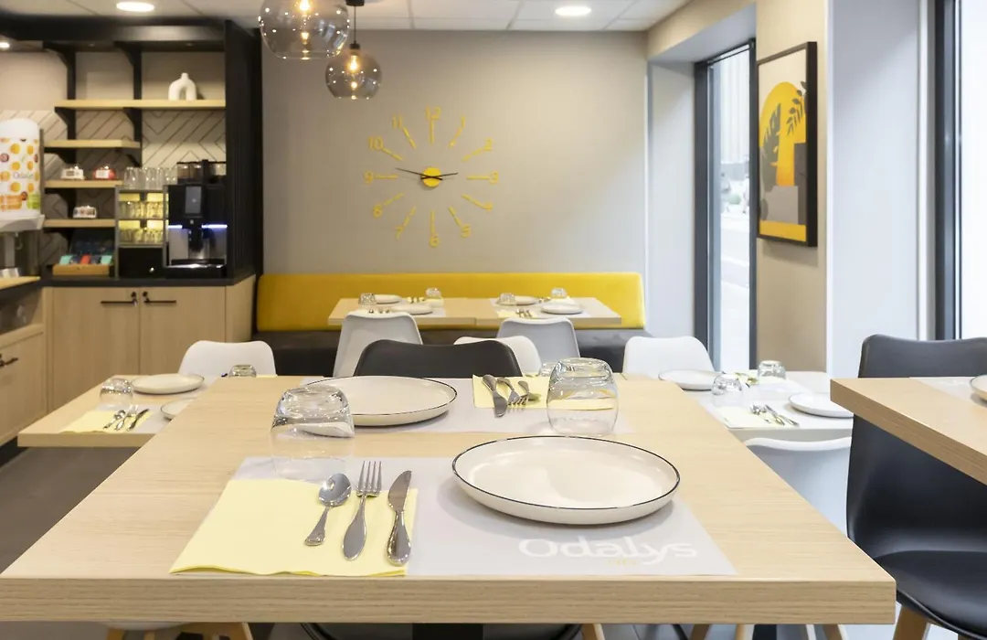 Appart'Hotel Odalys City - Strasbourg Centre Les Halles-1