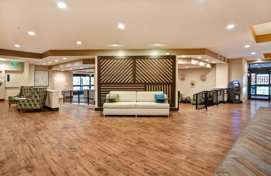 Holiday Inn Lancaster By Ihg-1