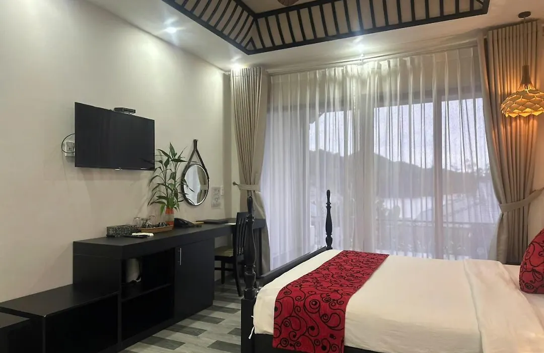 Phong Nha Lake House Resort-1
