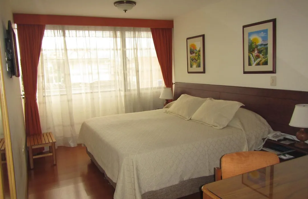 Hotel Cuellars-1