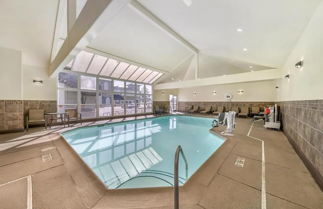 Best Western Plus Northwoods Inn-1
