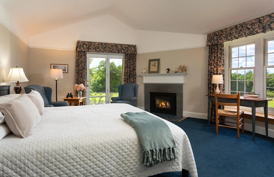 Chesterfield Inn-1