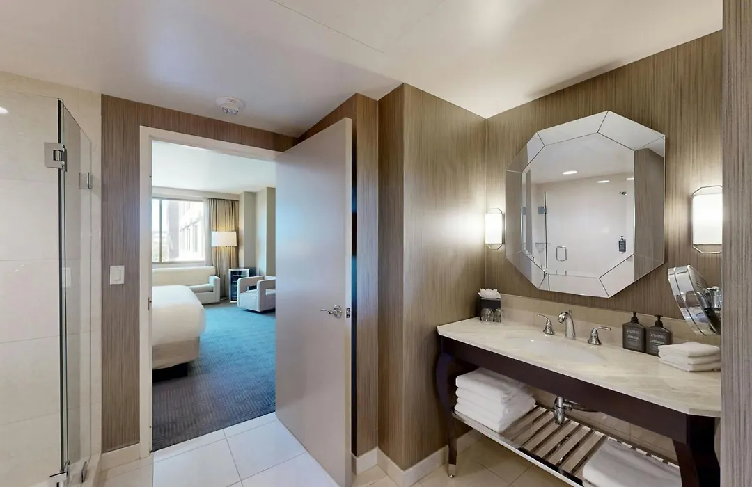 Sheraton Mckinney-1