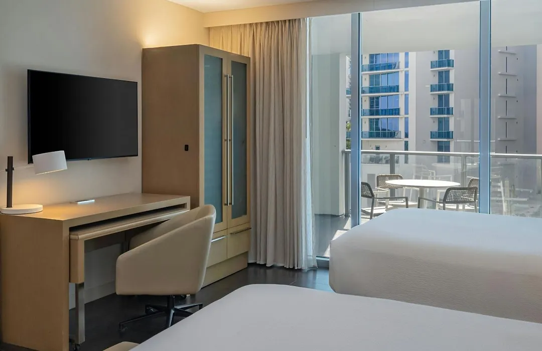 Residence Inn Miami Sunny Isles Beach-1