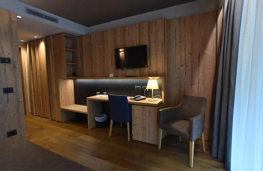Hotel La Vetta-1