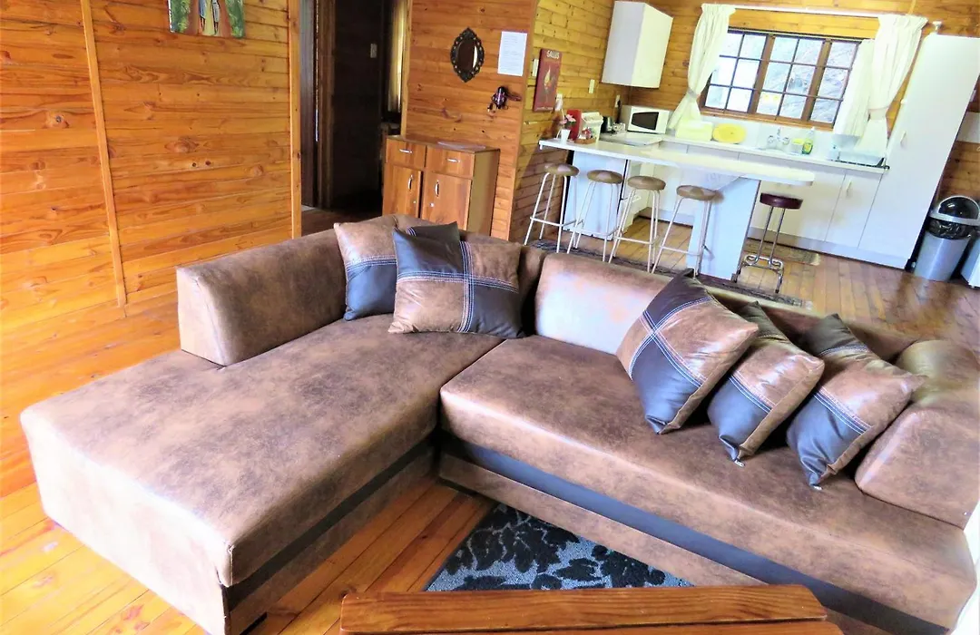 Viewpoint Lodge & Safari Tours-1