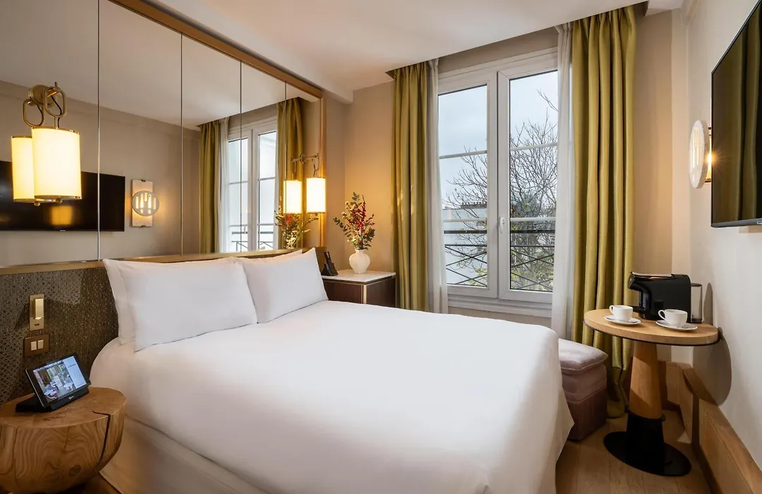 Le Belgrand Hotel Paris Champs Elysees, Tapestry By Hilton-1