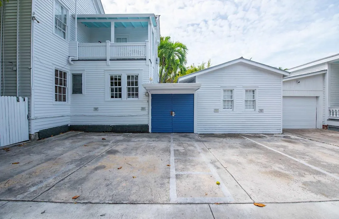 Key Lime Cottage-1