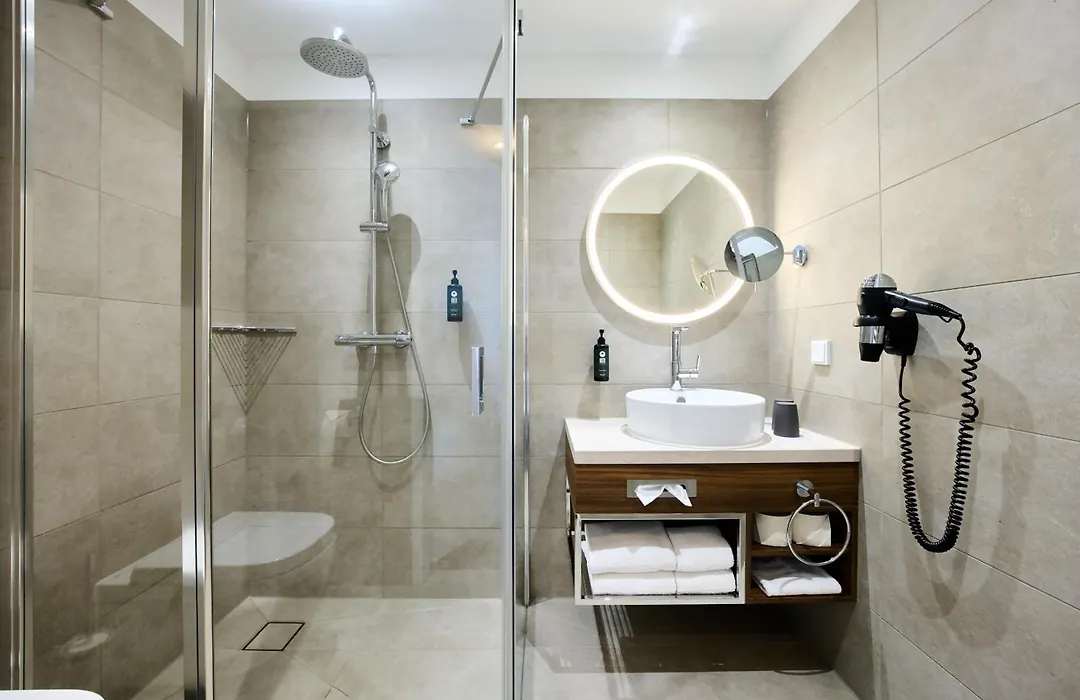 Voya Hotel-1