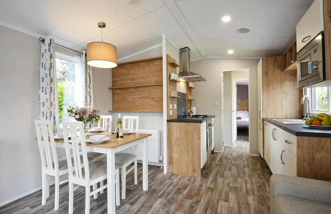Braidhaugh Holiday Lodge And Glamping Park-1