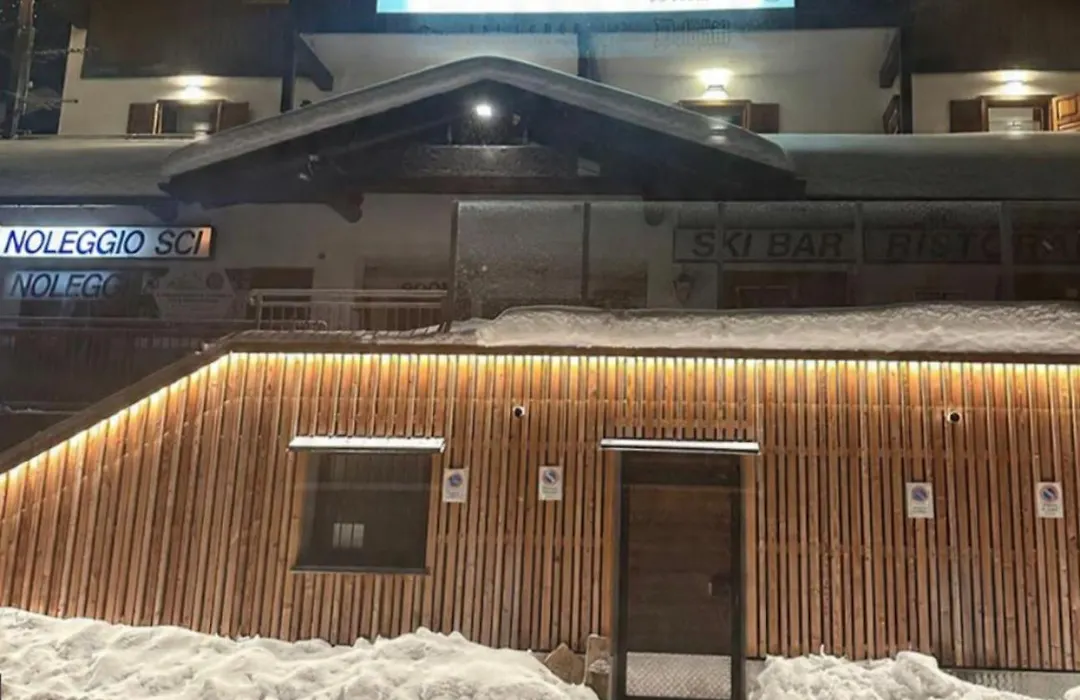 Ski Lodge Pampeago-1