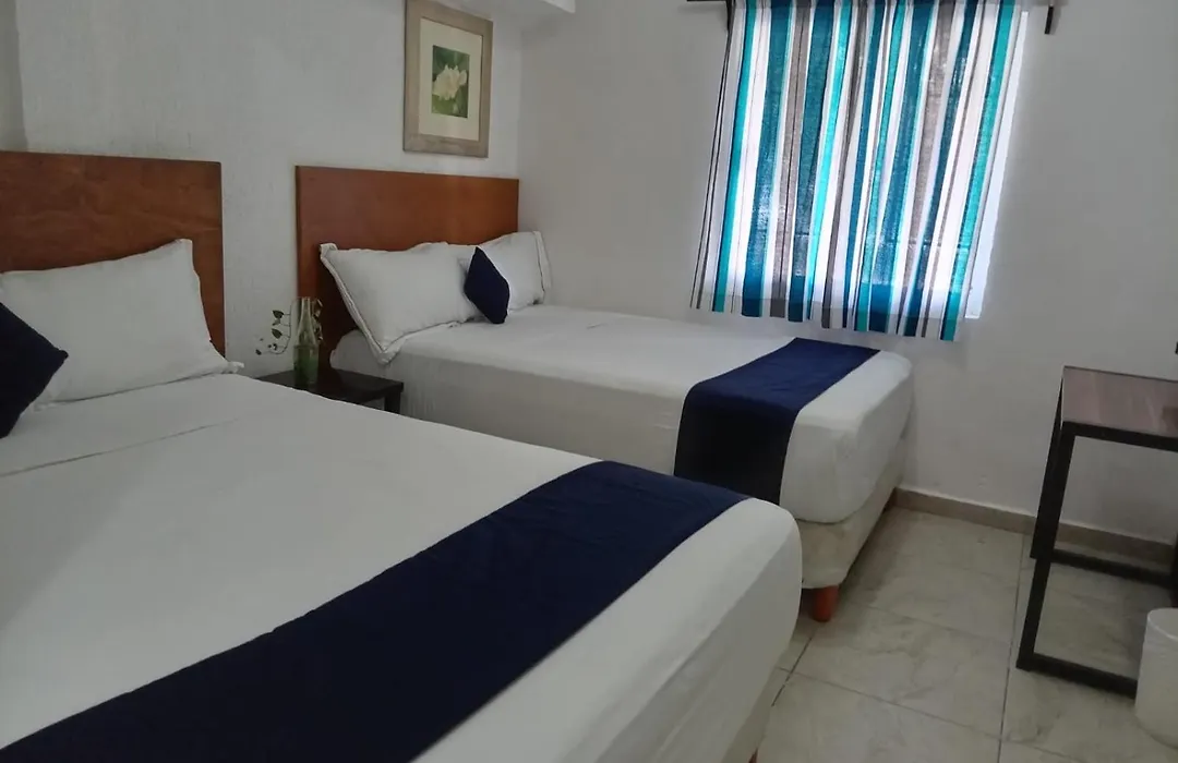 Ikaro Suites Cancun-1
