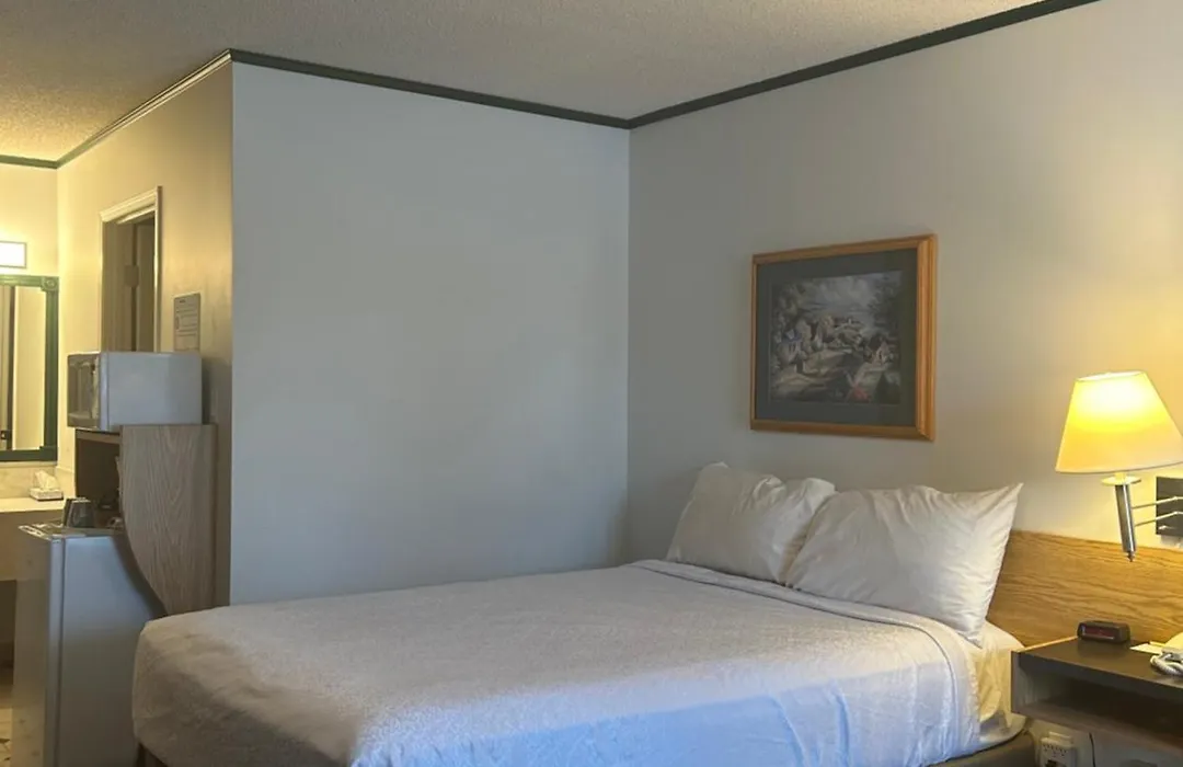 Coast Whitecourt Hotel-1