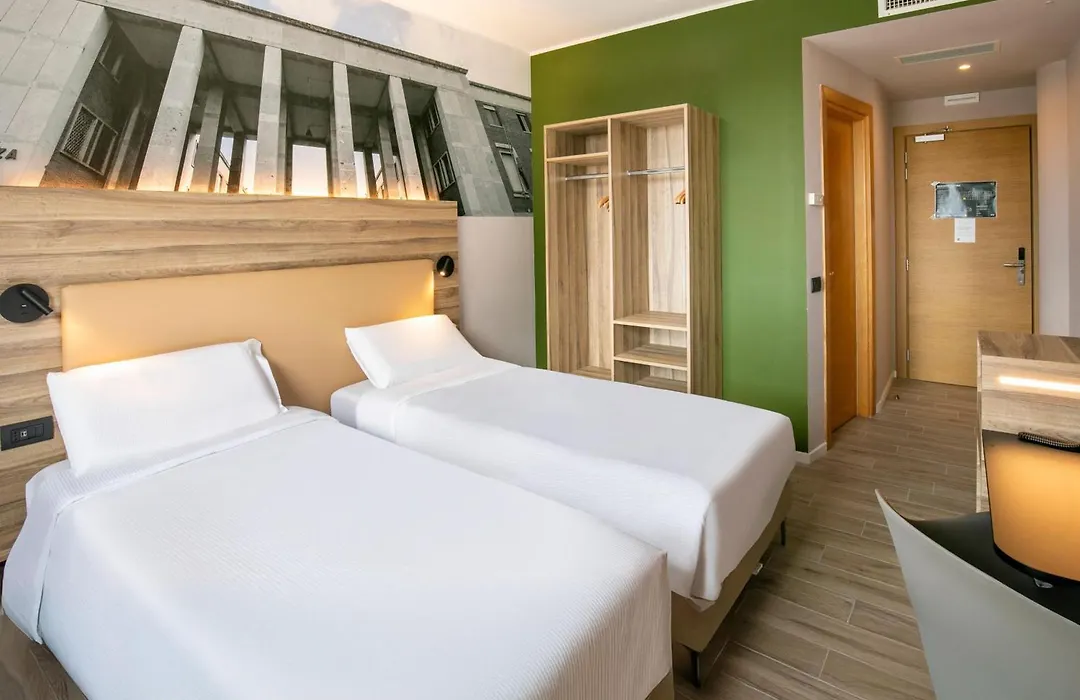 B&B Hotel Latina-1