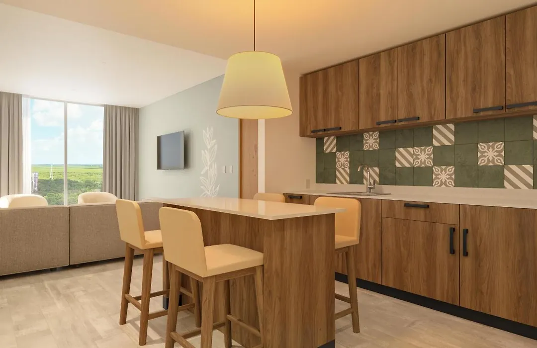 Hyatt Place Cancun Airport-1