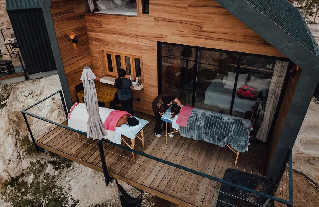 Wander Cabins Dehe-1