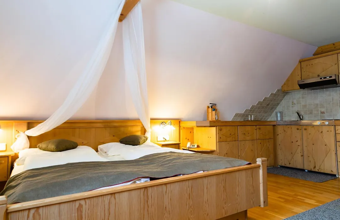 Scharfegger's Raxalpenhof - Zuhause am Land-1