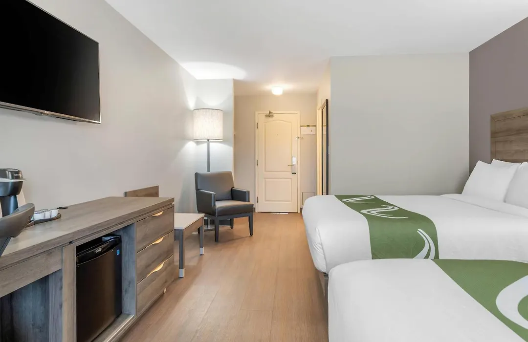 Amsterdam Inn & Suites, An Ascend Collection Hotel-1