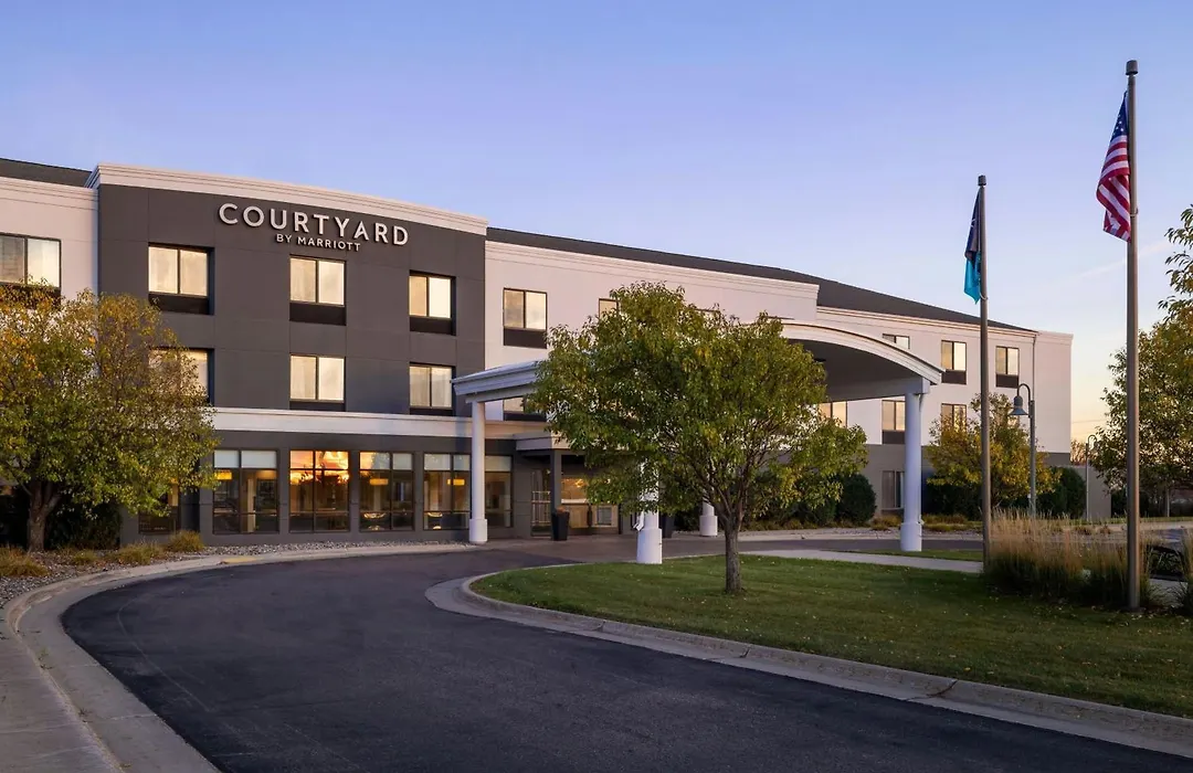 Courtyard Fargo Moorhead, Mn-1