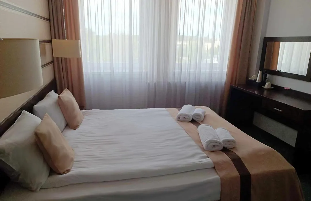 Hotel Maraton-1
