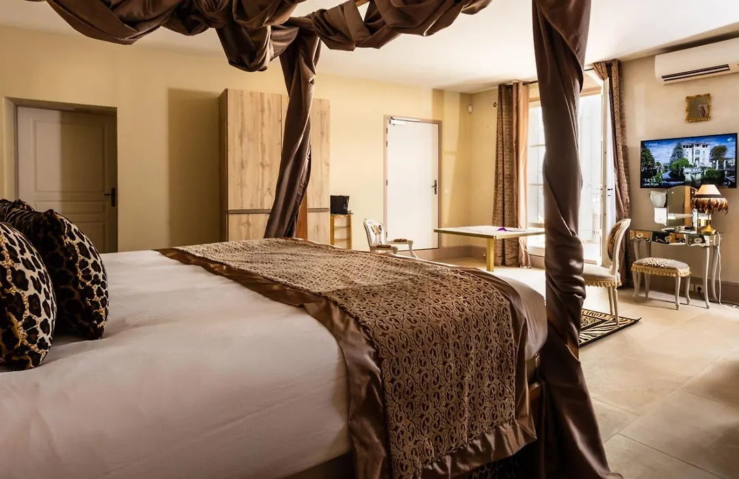 Le Clos Violette et Le 11 D'Aglaé - Hôtel de Charme Design de Luxe-1