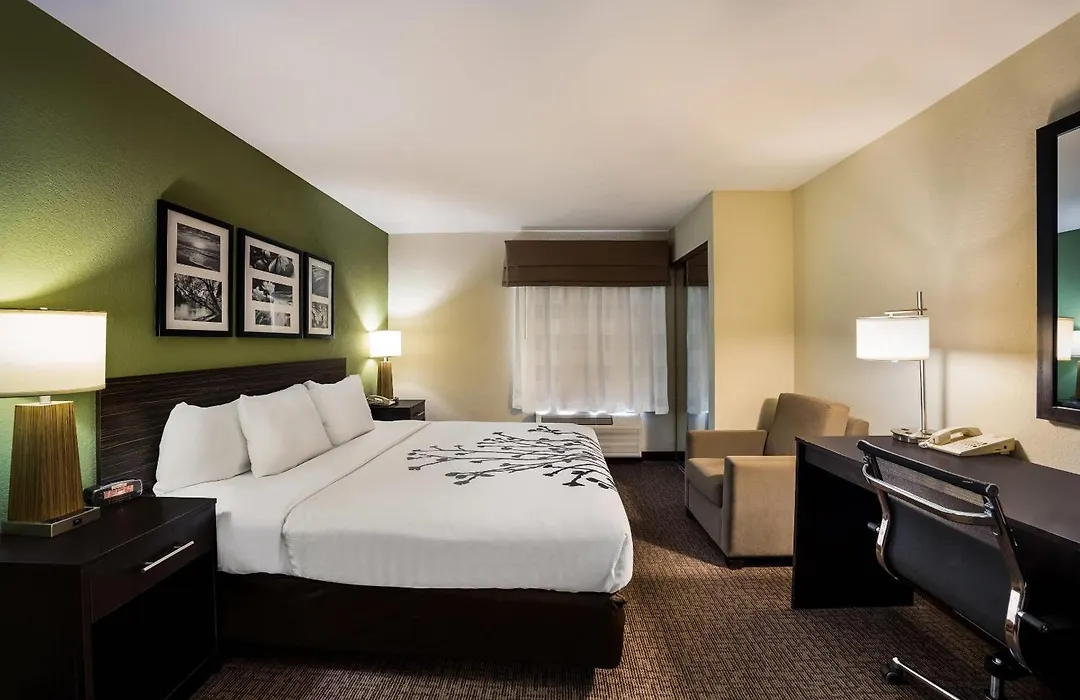 Sleep Inn & Suites Valdosta Mall Area-1