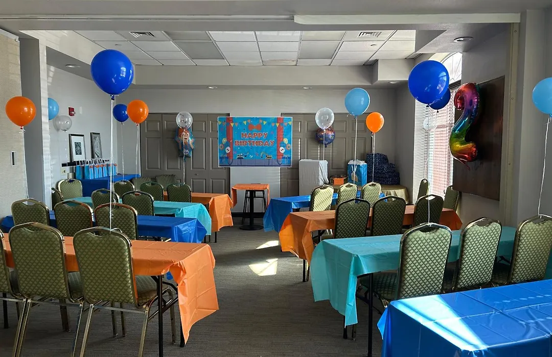 Country Inn & Suites By Radisson, Harrisburg West Mechanicsburg-1