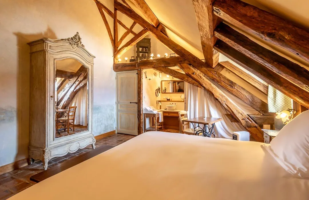 Hotel De La Beursaudiere-1