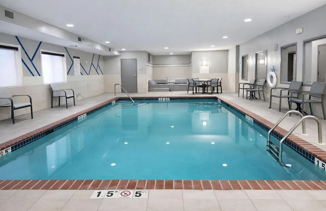 Holiday Inn Express Hotel & Suites St. Paul - Woodbury By Ihg-1