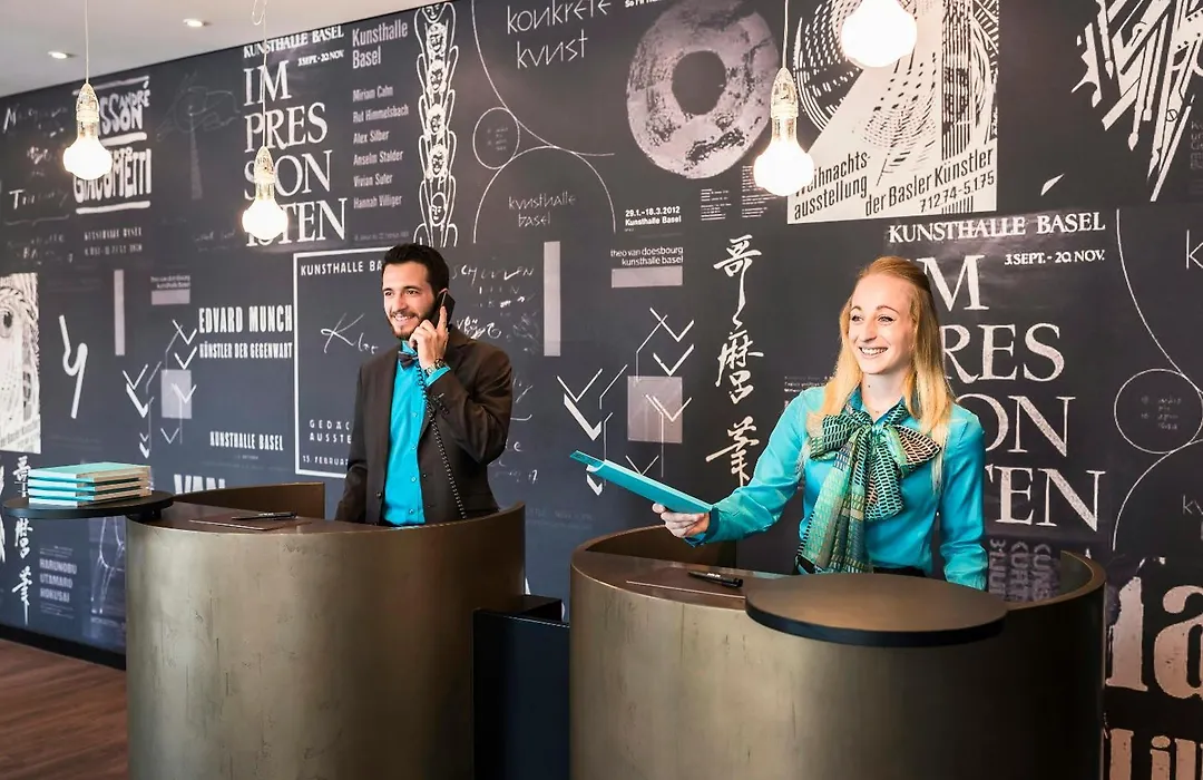 Motel One Basel-1