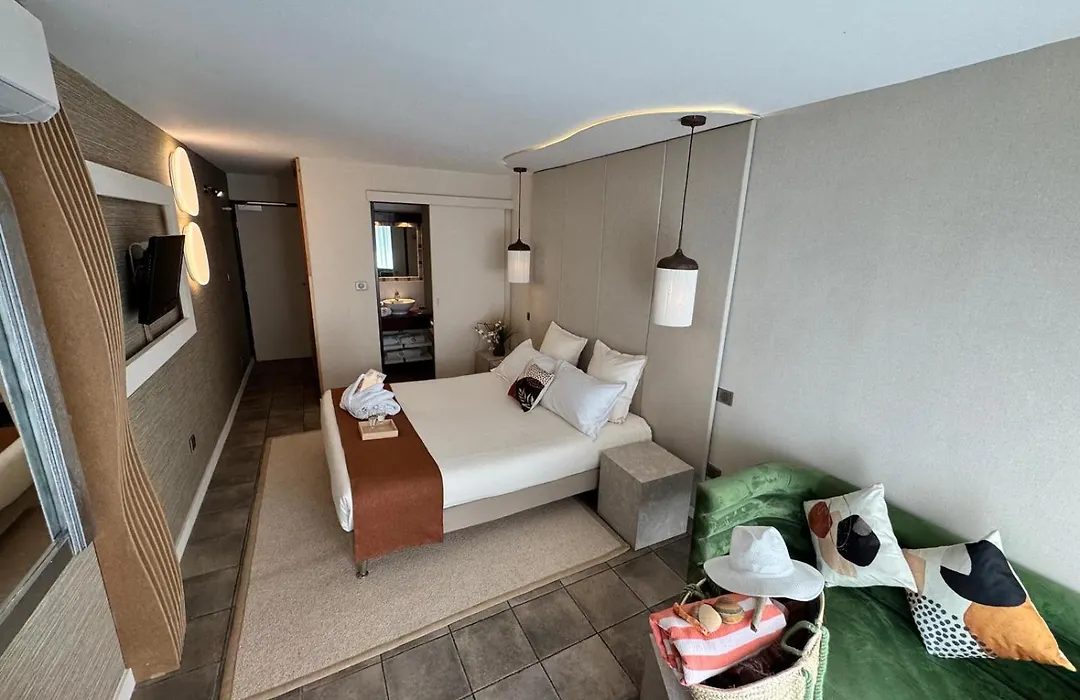 Hôtel Eve&Spa Village Naturiste-1