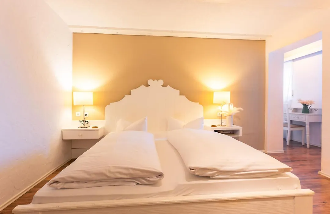 Burghotel Bären-1