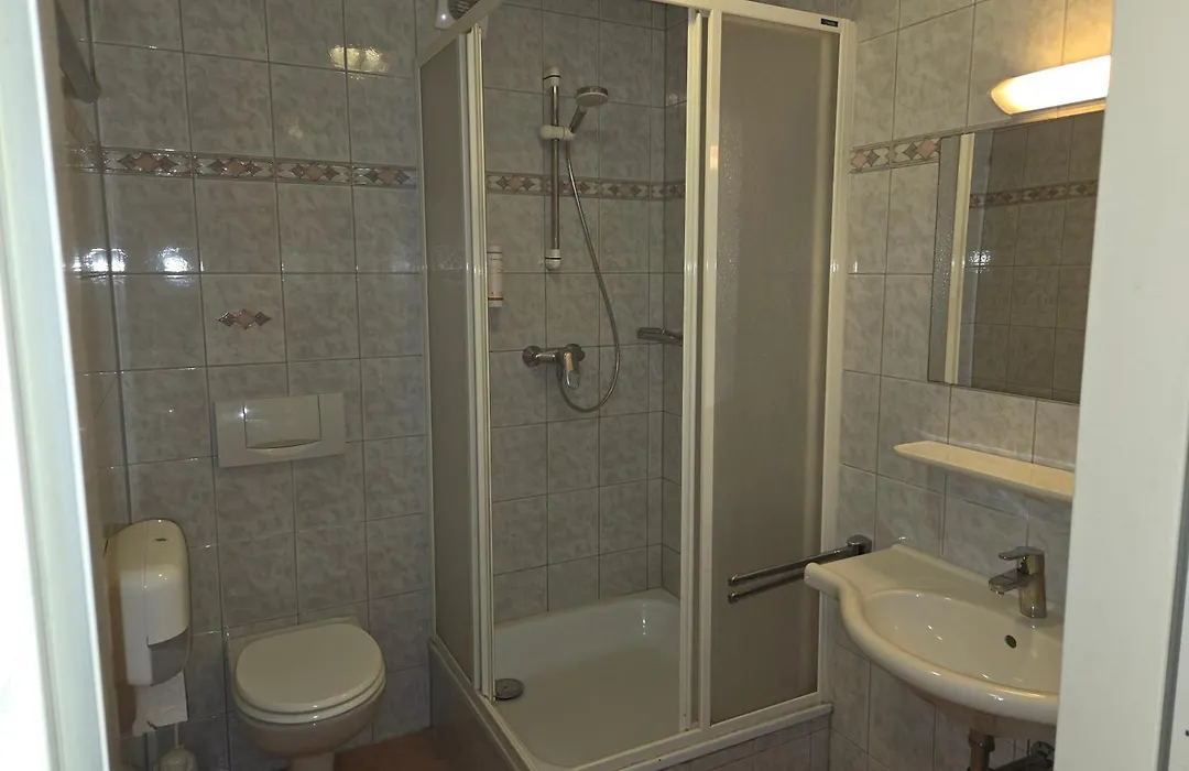 Hotel Wirt Z'Minsta-1