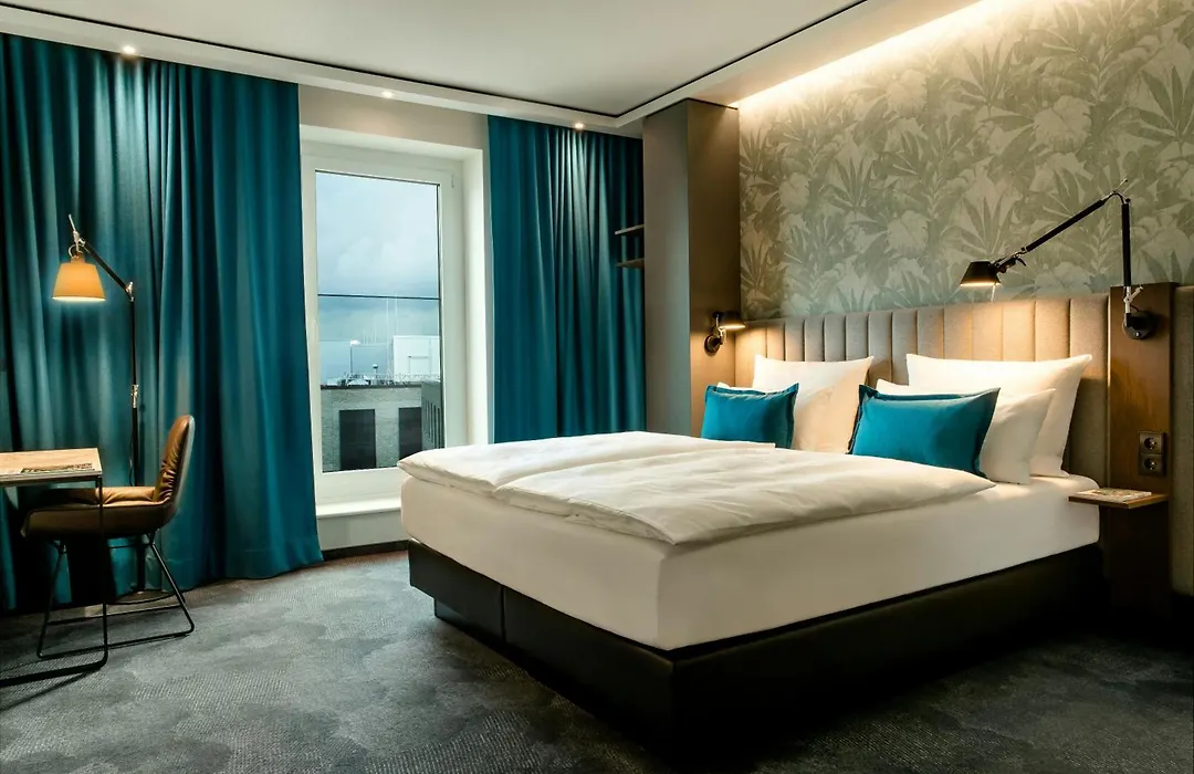Motel One Bonn-Hauptbahnhof-1