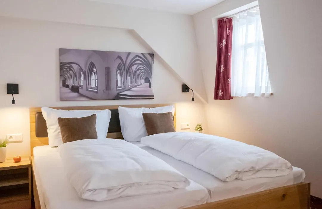 Doppelzimmer 1-1