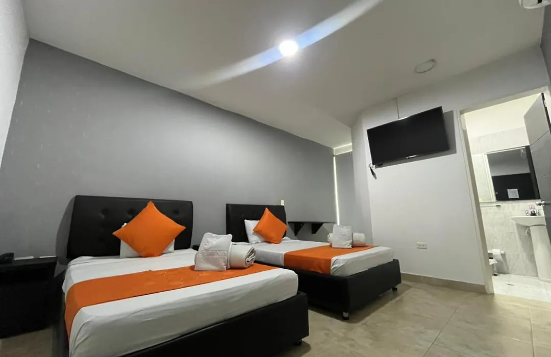 Hotel Fenix-1