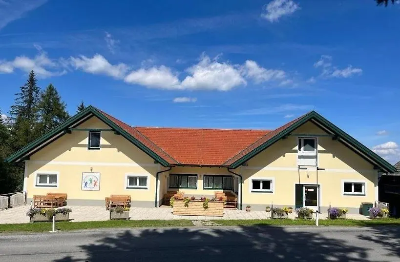 Gästehaus Hebalm - 900 m2 Familien-&Gruppenhaus zur Alleinnutzung-1